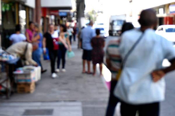 Economia. matéria sobre dívidas