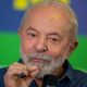 Imagem - Lula é internado para retirada de lesão na laringe e passa bem, diz boletim
