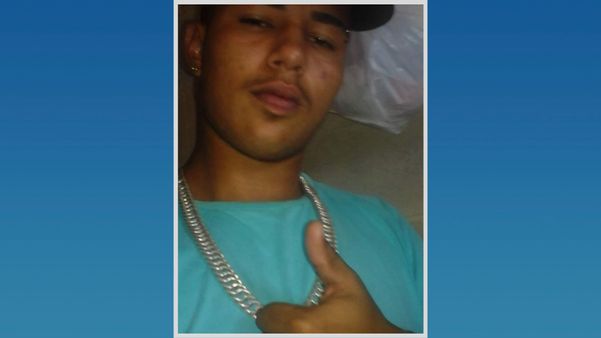 Kerlyton Lopes da Silva, de 24 anos, morreu no local antes da chegada do Samu