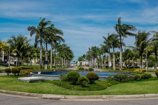 O Boulevard Lagoa conta com terrenos residencias a partir de 450m² com toda a estrutura de um resort para os moradores aproveitarem