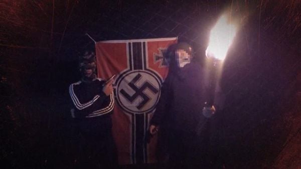 Universitários são presos suspeitos de integrar célula neonazista em SC