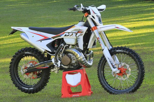 MXF lança 250TS 2 tempos versão 2022 para trilhas e enduro - MXF Motors