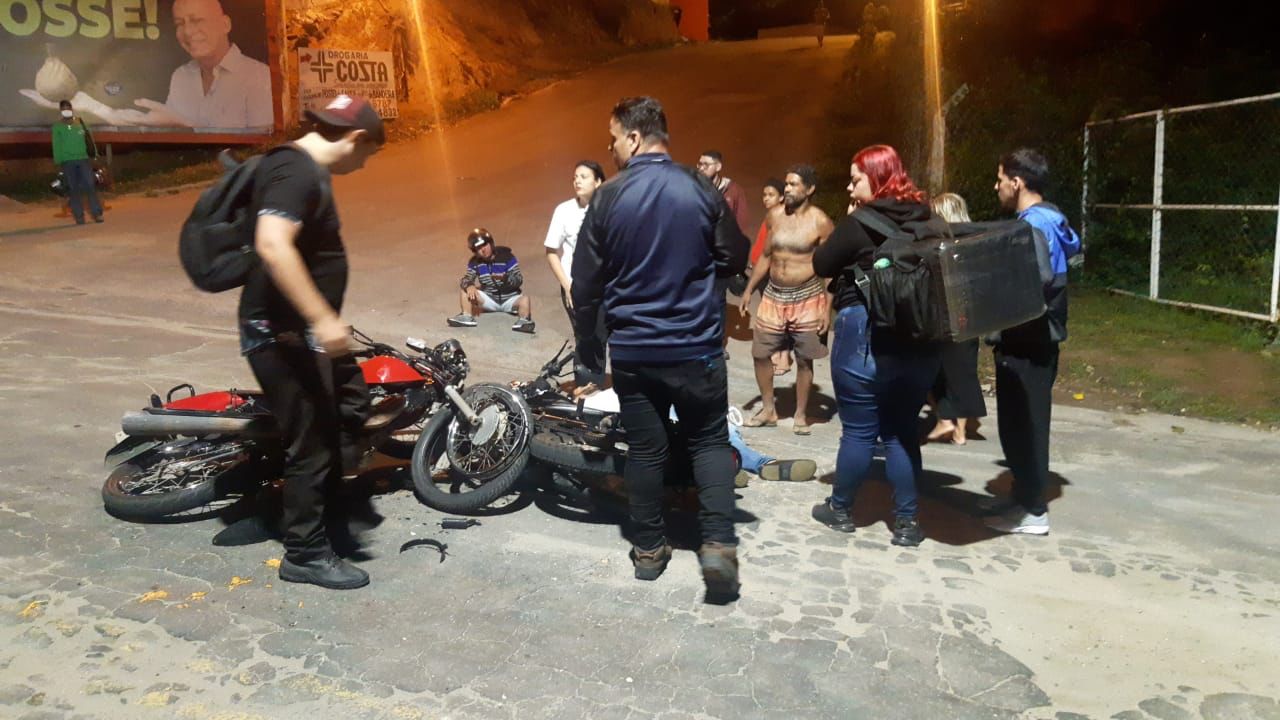 A Gazeta Acidente Entre Motos Deixa Dois Feridos Em Avenida De Cachoeiro