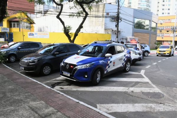 Área isolada perto da Praça do Cauê, em Vitória por Leitor | A Gazeta