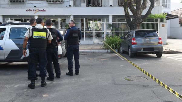 Área isolada perto da Praça do Cauê, em Vitória por Leitor | A Gazeta