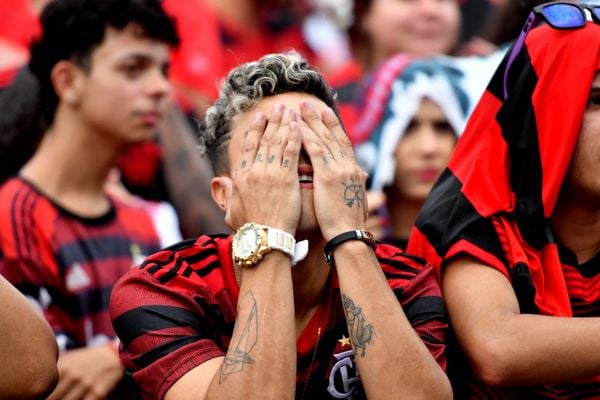 Flamengo vence o Atlético-PR por 1 a 0 e é tricampeão da Libertadores por Fernando Madeira