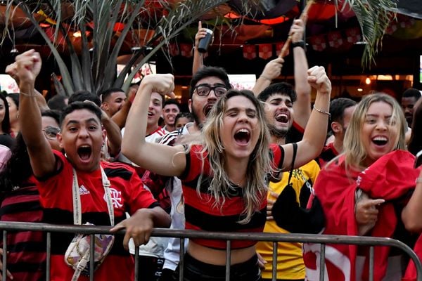 Flamengo vence o Atlético-PR por 1 a 0 e é tricampeão da Libertadores por Fernando Madeira