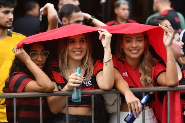 Flamengo vence o Atlético-PR por 1 a 0 e é tricampeão da Libertadores por Fernando Madeira