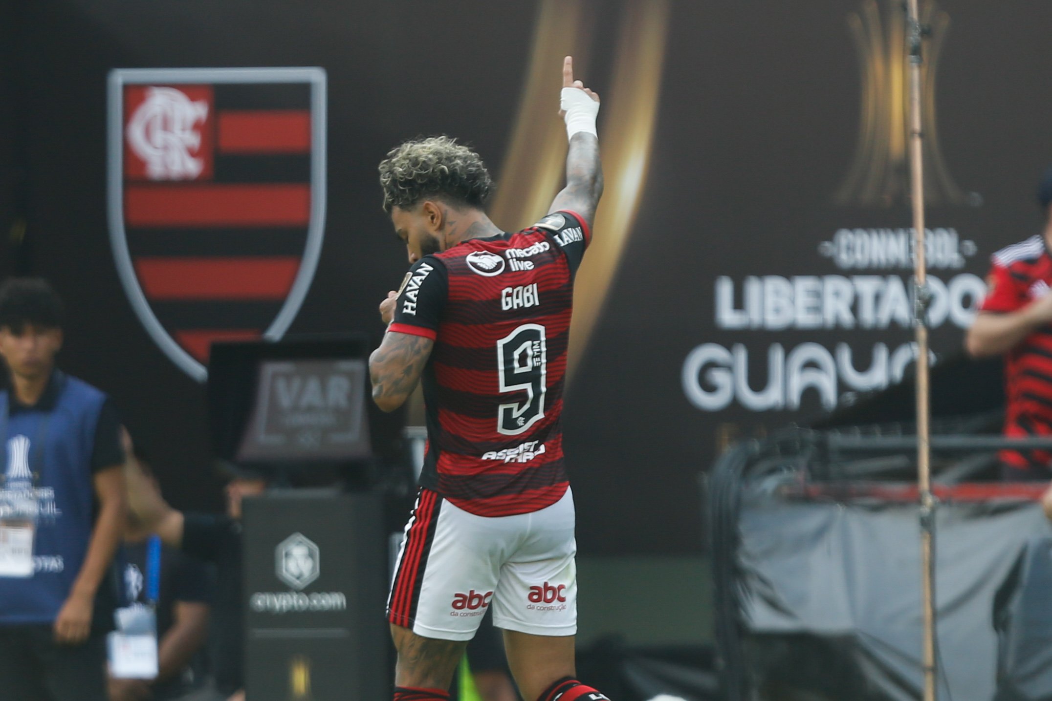 LANCE DO GOL DO FLAMENGO COM MARCAÇAO, GOL DE GABIGOL