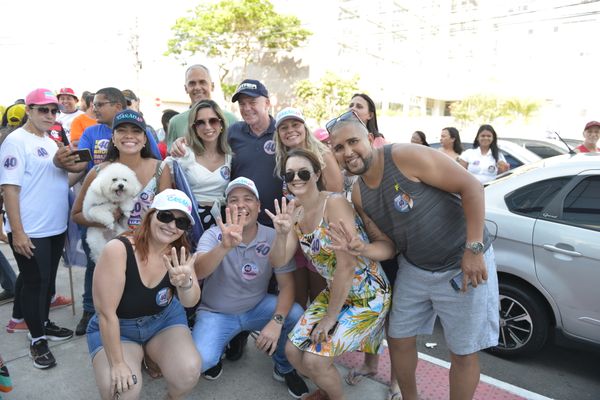 Último dia de campanha de Renato Casagrande na Grande Vitória por Divulgação/Hélio Filho