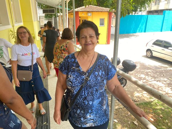 Aposentada Graça Tavares, 67, votou no Ceemti Liceu Muniz Freire, no bairro Independências, em Cachoeiro de Itapemirim