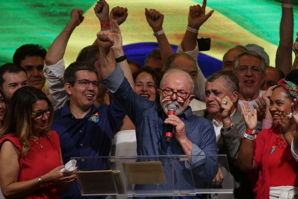 Luís Inácio Lula da Silva em seu primeiro pronunciamento como presidente eleito nas Eleições de 2022 na noite deste domingo (30)