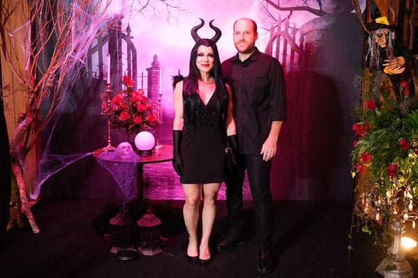 Roberta Drummond e João Modenesi