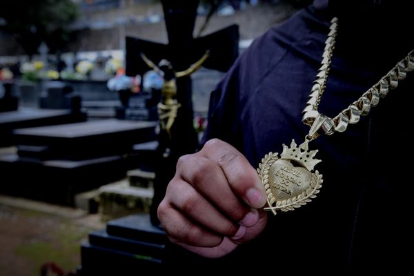 Cemitério de Santo Antônio em Vitória por Fernando Madeira