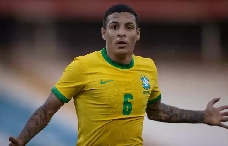 Lateral-esquerdo do Atlético Mineiro foi chamado para substituir o atleta do Mônaco, que precisou ser cortado por conta de uma lesão