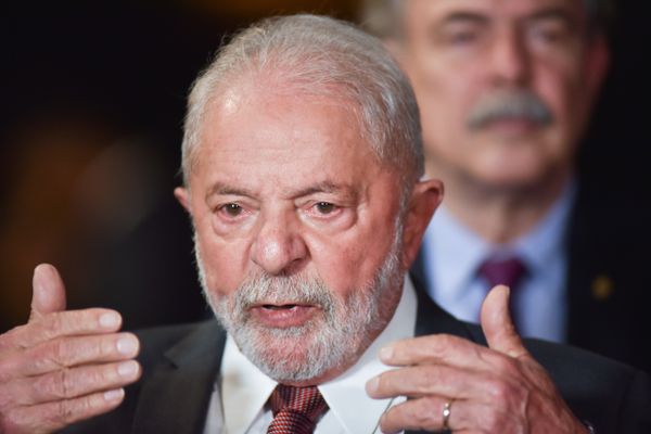 Presidente eleito, Luiz Inácio Lula da Silva, durante coletiva nesta quarta (9)