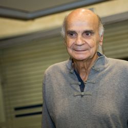 Médico e escritor fará conferência de abertura da Semana Estadual de Políticas sobre Drogas, na quarta-feira (25), no Palácio Anchieta