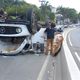Imagem - Caminhão tomba em acidente e interdita pista da Norte Sul na Serra
