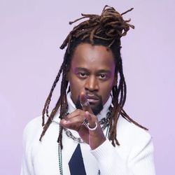 Toni Garrido afirma que, em 2023, vai iniciar uma nova turnê com o Cidade Negra