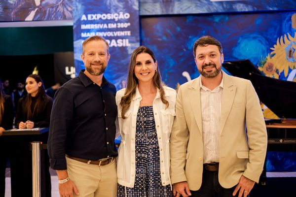 Letícia Dalvi, Rosney Wetler e Raphael Brotto