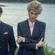 Elizabeth Debicki como a princesa Diana e Dominic West como o príncipe Charles, na quinta temporada de 