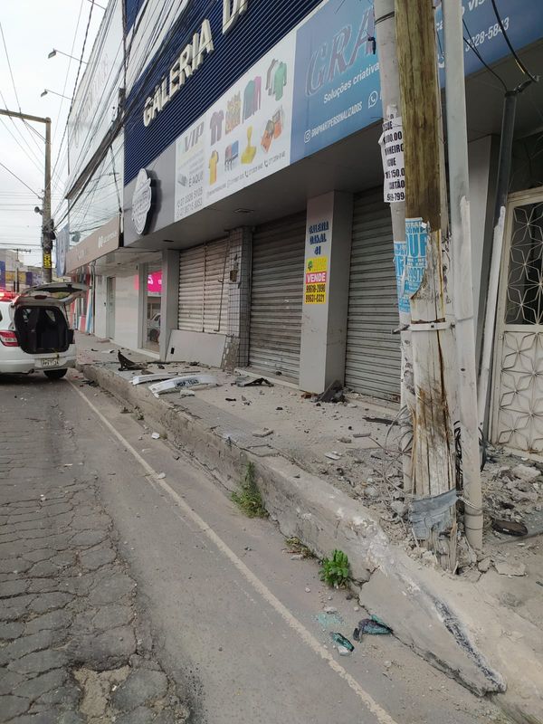 Acidente na avenida Central de Laranjeiras por Divulgação