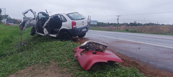 Acidente na BR 101 deixa dois mortos em Linhares por Site Norte Notícias