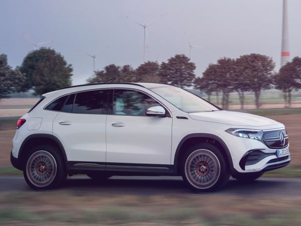 Mercedes-Benz consolida estratégia para o Brasil de carros elétricos