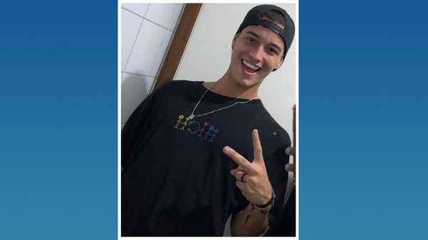 Bem-humorado, Paulo bombou na internet com passos de coreografia