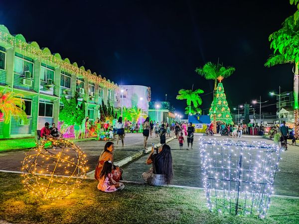 Decoração de Natal na cidade de Anchieta, em 2022