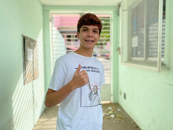O estudante Miguel Feltmann, de 14 anos, ainda está no 8º ano do fundamental.