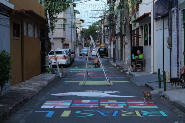 Pinturas nas ruas de Solon Borges, em Vitória por Beatriz Heleodoro