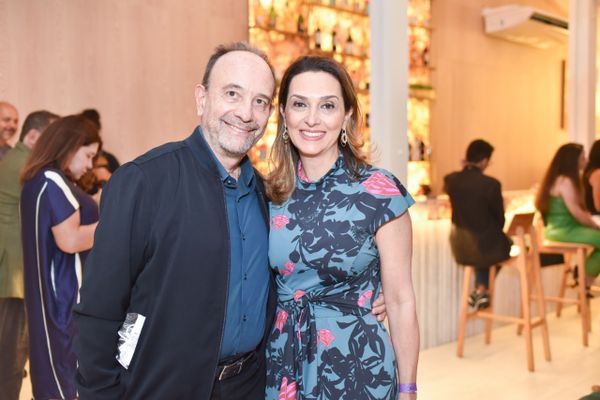 Sérgio Sotelino e Fábia de Sá