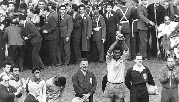 Em 1962, a Seleção Brasileira conquistou sua segunda estrela