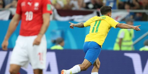 Coutinho marcou o gol do Brasil contra Suíça na estreia em 2018