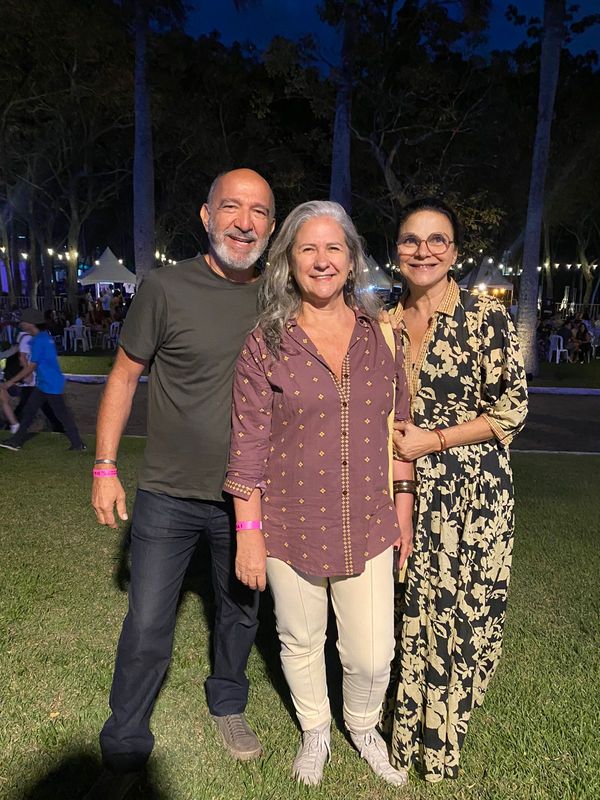 Hilal Sami Hilal, Thais Hilal e Andreia Debbanne