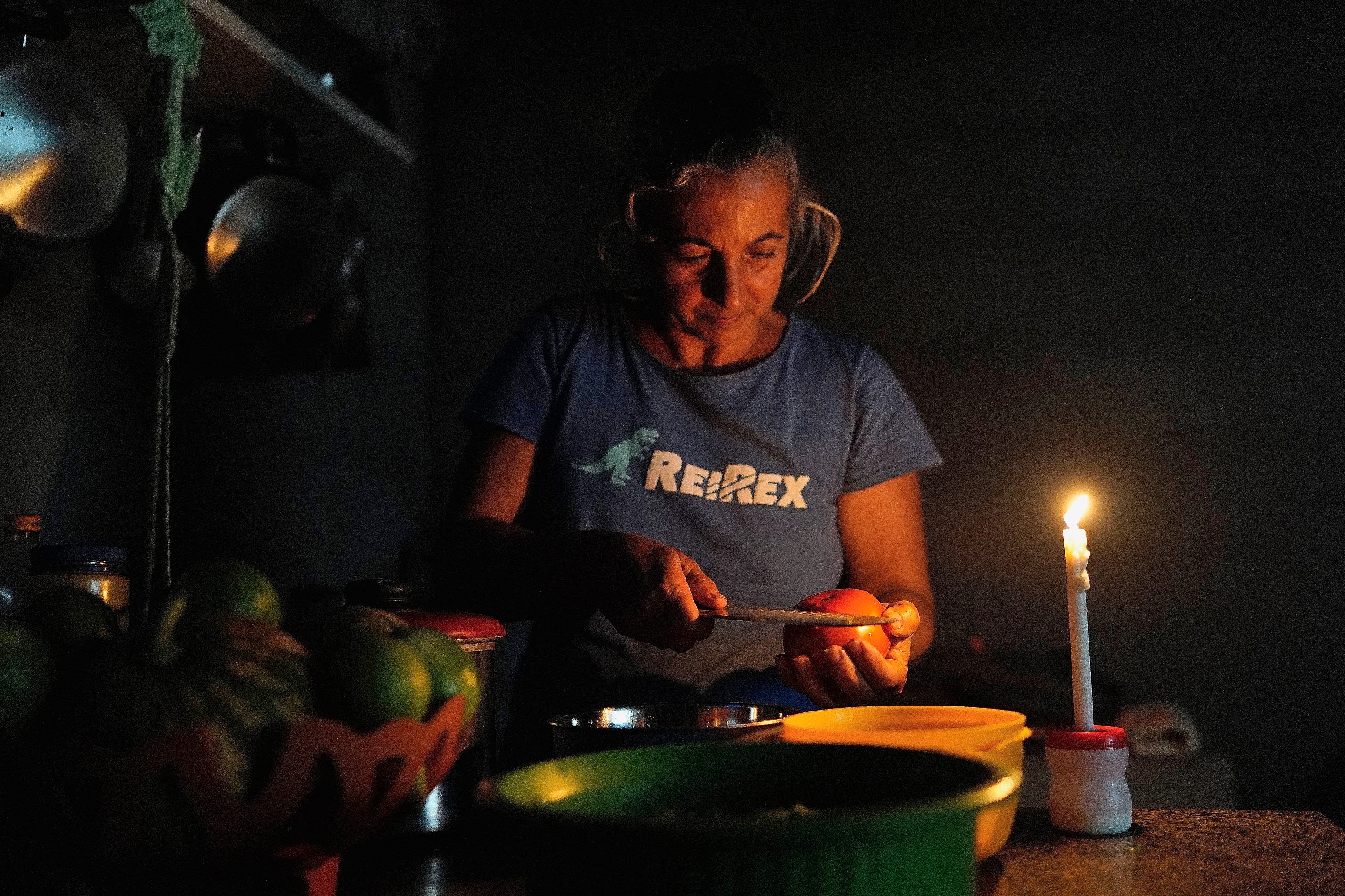 Matéria especial: comunidade em Pedro Canário, ES, vive sem energia elétrica