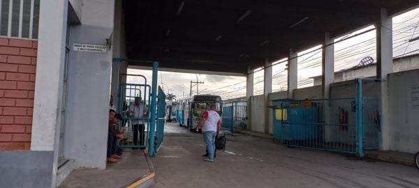 Paralisação da Sanremo, no bairro Alvorada, em Vila Velha