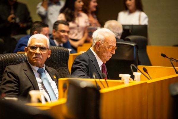 A entrega da Comenda de Mérito Legislativo Gedelti Victalino Teixeira Gueiros foi marcada por um sentimento de gratidão e momentos de emoção por Maranata/Divulgação
