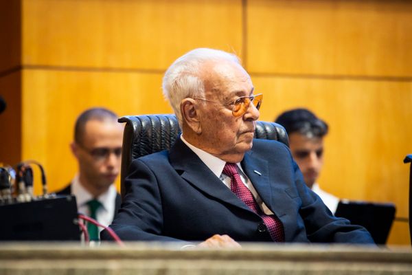 A entrega da Comenda de Mérito Legislativo Gedelti Victalino Teixeira Gueiros foi marcada por um sentimento de gratidão e momentos de emoção por Maranata/Divulgação