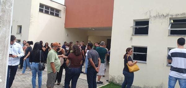 Comoção e tristeza em velórios das vítimas de ataque a escolas em Aracruz por Malu Silper