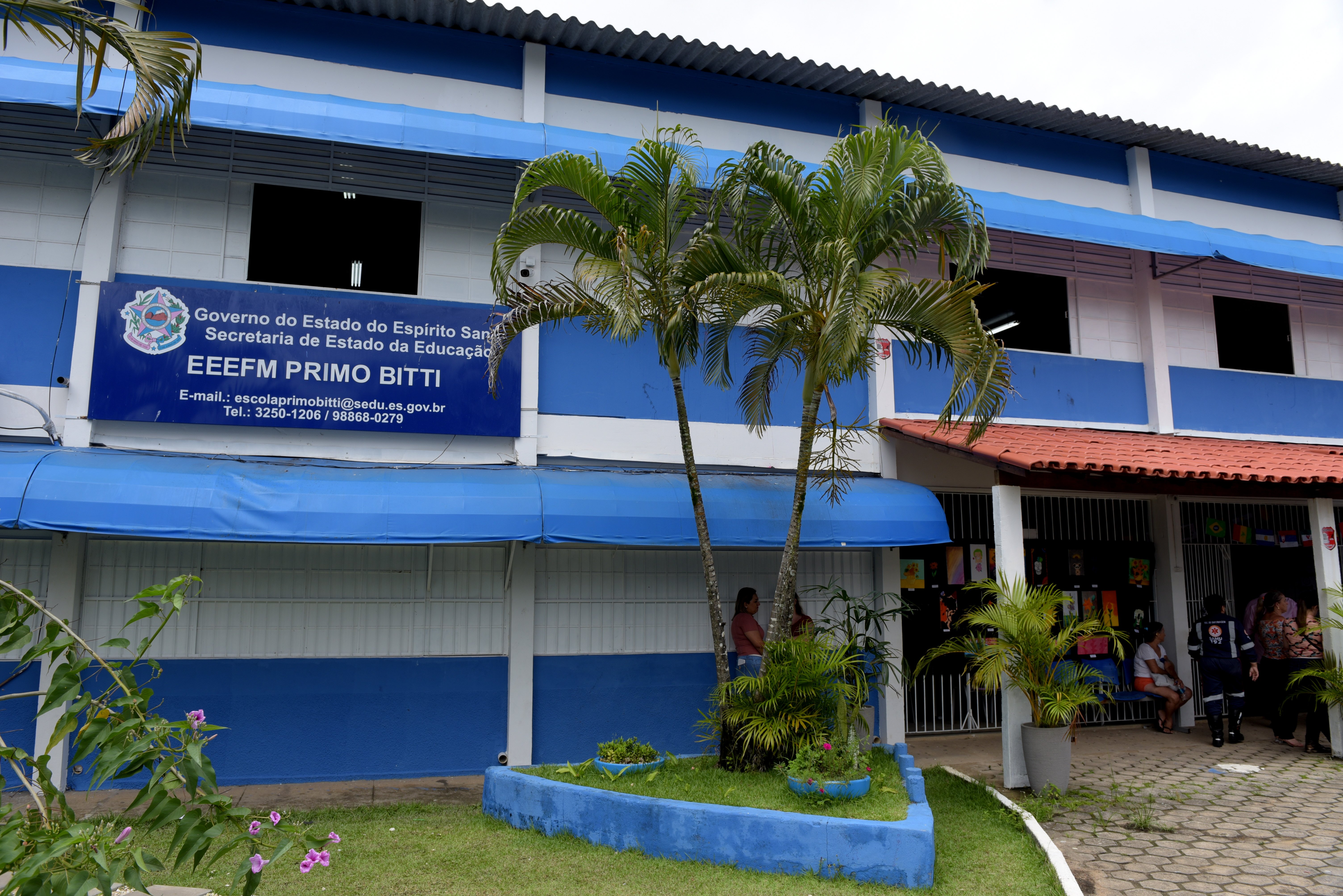 Escola Estadual Primo Bitti está sendo preparada para acolher profissionais e alunos que quiserem ir ao local; haverá atendimento em saúde e policiamento. Por enquanto, não há previsão de retorno das aulas