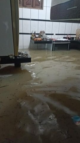 Chuva causa alagamentos em Jacupemba, Aracruz por Leitor | A Gazeta