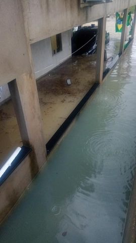 Chuva causa alagamentos em Jacupemba, Aracruz por Leitor | A Gazeta