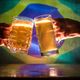 Cerveja artesanal e bandeira do Brasil