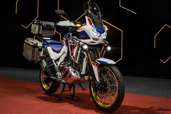 ホンダは、2023年の3つのオートバイモデルのラインナップにニュースをもたらします