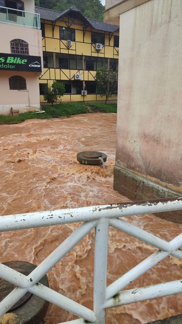 Chuva atinge Marechal Floriano nesta quarta-feira (30) por Julio Huber | Montanhas Capixabas