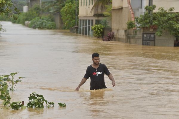 Inundação causada pela chuva no Bairro Portal de Cariacica, em Cariacica por Ricardo Medeiros