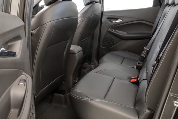 Modelo tem ganchos de ancoragem para cadeiras de crianças por Chevrolet/Divulgação
