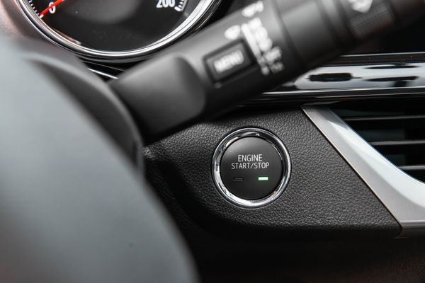 Sistema de partida do motor por botão por Chevrolet/Divulgação